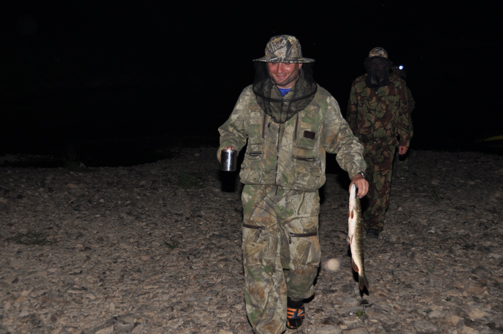 Ночная рыбалка на щуку на Колве